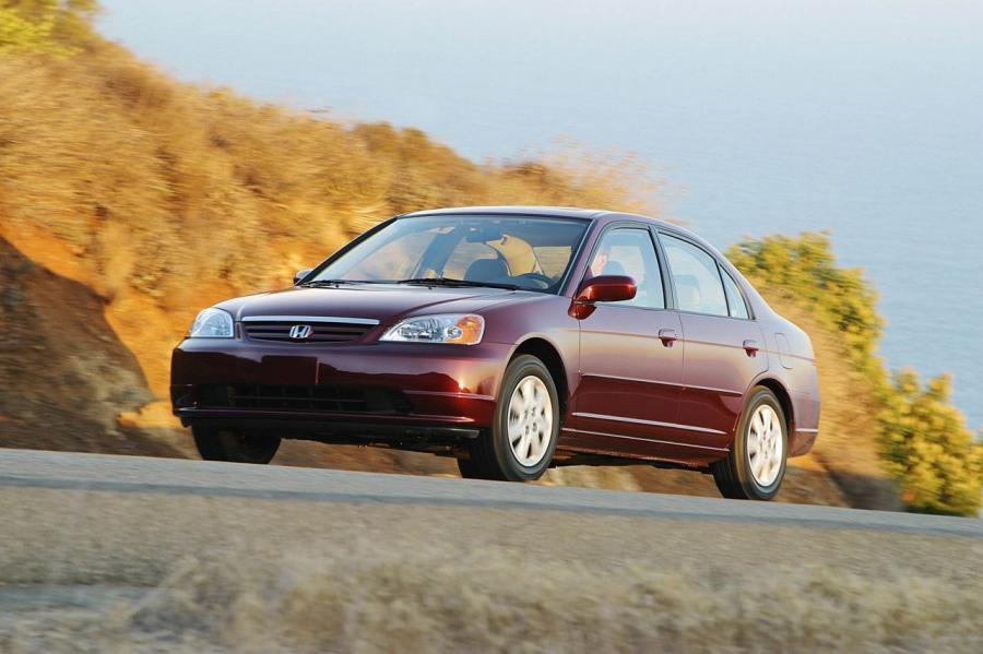  Honda Civic 2003 года  (фото 9 из 13)